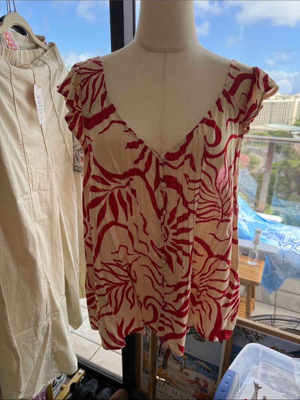 Sanctuary Cream Top with Red Floral Print and Flutter Sleeves